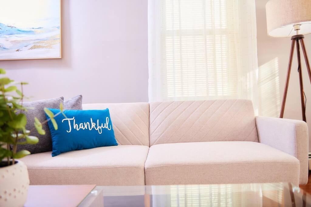 Cozy Apartment 1St 10Min Walk Downtown And City View Providence Exterior foto